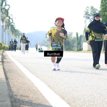 Runner Photo 6947610