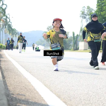Runner Photo 6947611