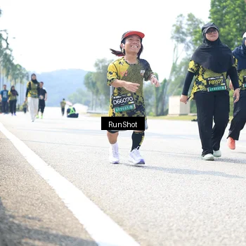 Runner Photo 6947613