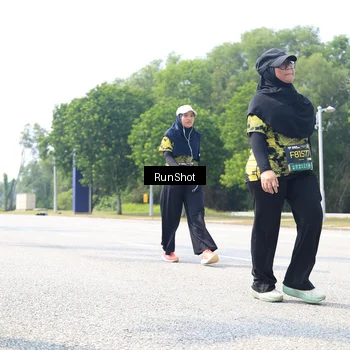 Runner Photo 6947624
