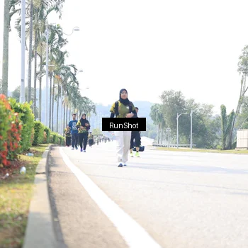 Runner Photo 6947644
