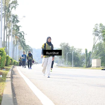 Runner Photo 6947654