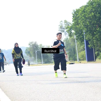 Runner Photo 6947666