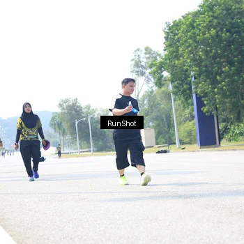 Runner Photo 6947667