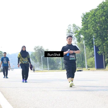 Runner Photo 6947671