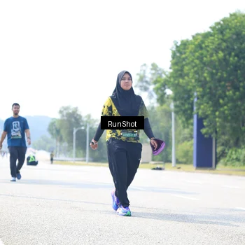 Runner Photo 6947688