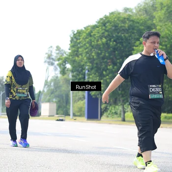 Runner Photo 6947704