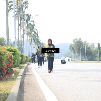 Runner Photo 6947726