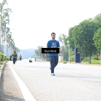 Runner Photo 6947733