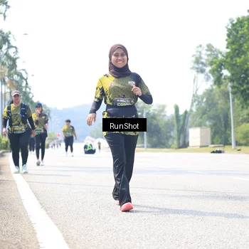 Runner Photo 6947758