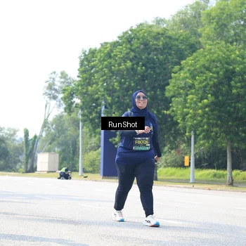 Runner Photo 6947825