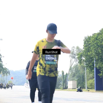 Runner Photo 6947857