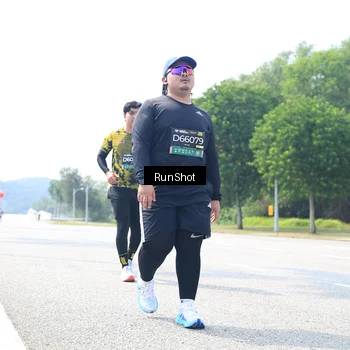 Runner Photo 6947863