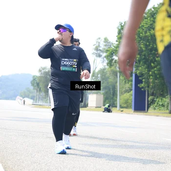 Runner Photo 6947868