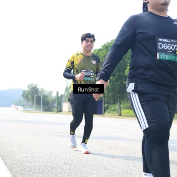 Runner Photo 6947871