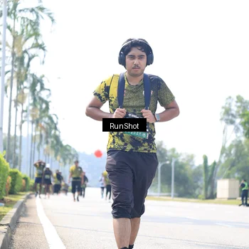 Runner Photo 6947915