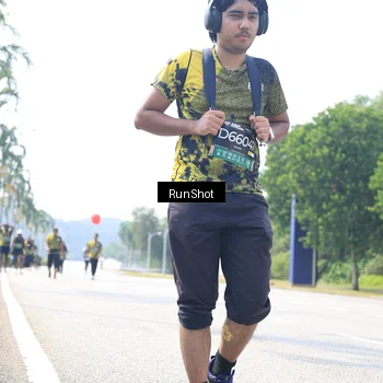 Runner Photo 6947924