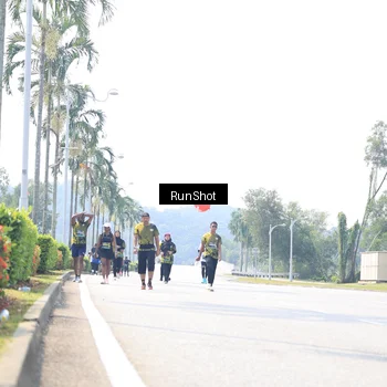 Runner Photo 6947935