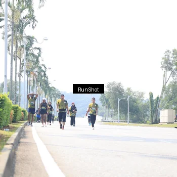Runner Photo 6947936