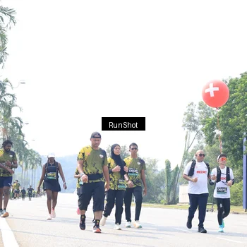 Runner Photo 6947988