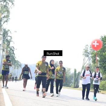 Runner Photo 6947990