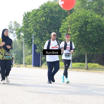 Runner Photo 6948000