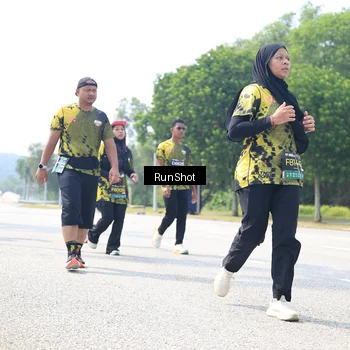Runner Photo 6948018