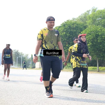 Runner Photo 6948030
