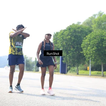 Runner Photo 6948045