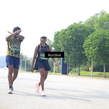 Runner Photo 6948046
