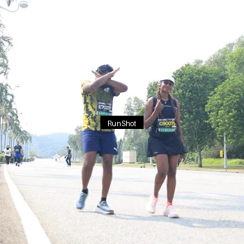 Runner Photo 6948052