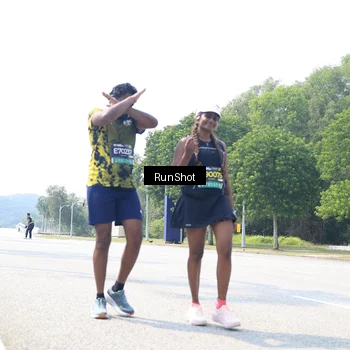 Runner Photo 6948057