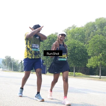 Runner Photo 6948059
