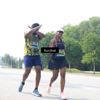 Runner Photo 6948061