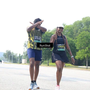 Runner Photo 6948064