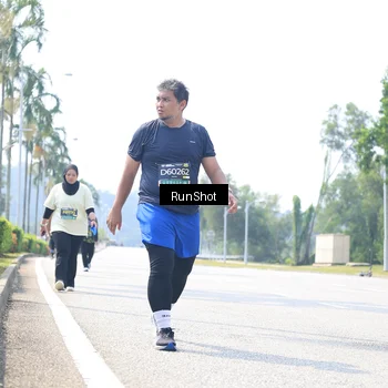Runner Photo 6948066