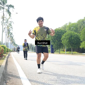 Runner Photo 6948085