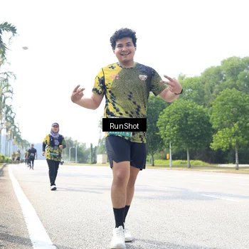 Runner Photo 6948089