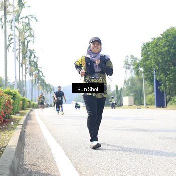 Runner Photo 6948090