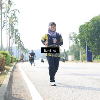 Runner Photo 6948091