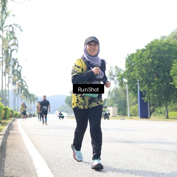 Runner Photo 6948093