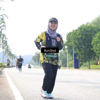 Runner Photo 6948095