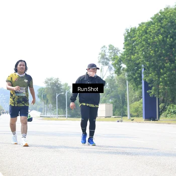 Runner Photo 6948128
