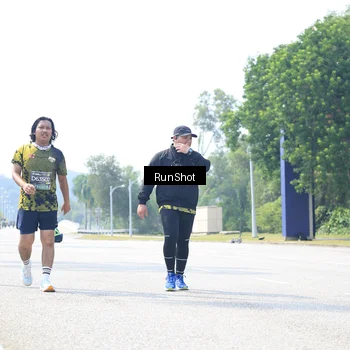 Runner Photo 6948129