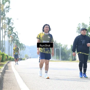 Runner Photo 6948135