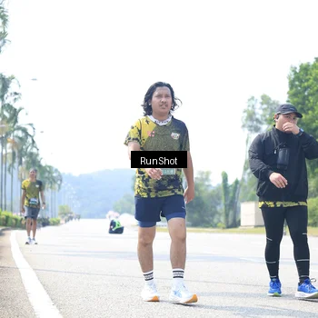 Runner Photo 6948140