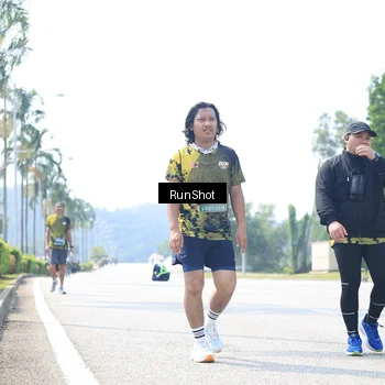 Runner Photo 6948145