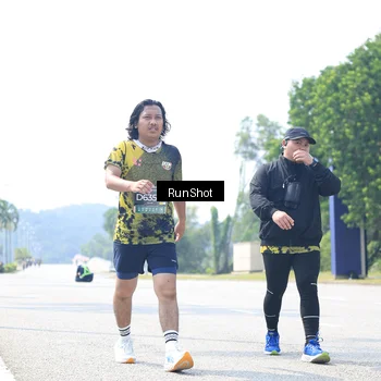 Runner Photo 6948155