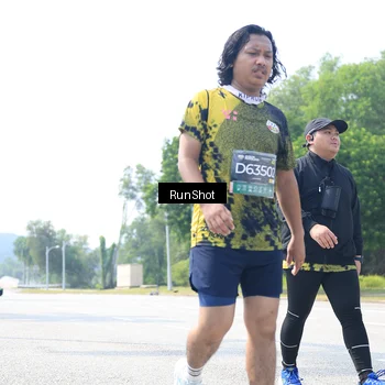 Runner Photo 6948159