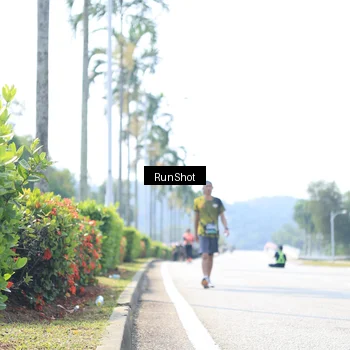 Runner Photo 6948165